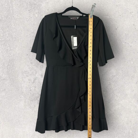 New PrettyLittleThing Black Frill‎ Wrap Ruffle Dress Short Sleeve Twelve - Picture 7 of 9